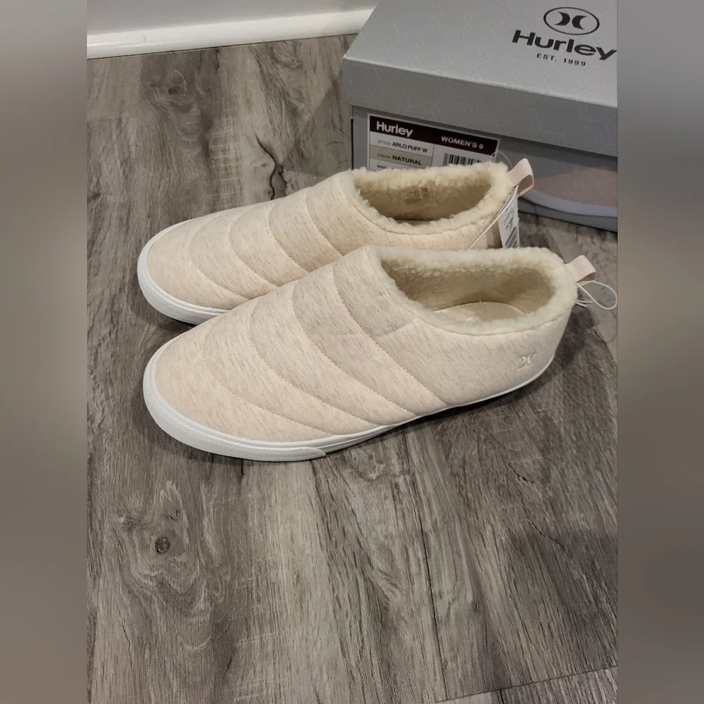 Hurley shoes - Picture 2 of 5